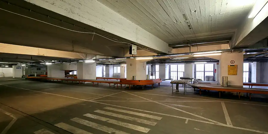 167 | 2020 | Berlin | Flughafen Tempelhof | © carsten riede fotografie