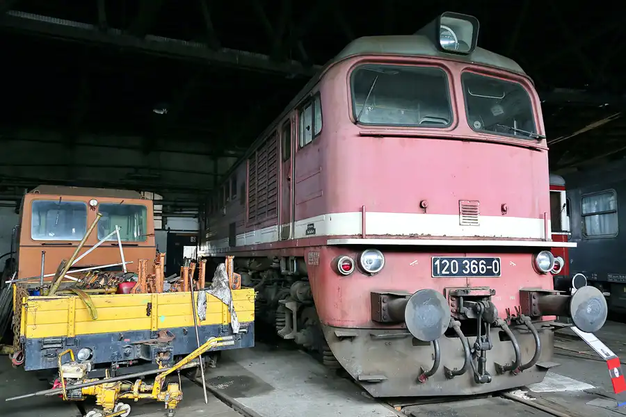 053 | 2020 | Stassfurt | Bahnbetriebswerk Stassfurt | © carsten riede fotografie