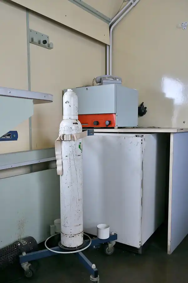 096 | 2020 | Stassfurt | Bahnbetriebswerk Stassfurt – Katastrophenzug der Deutschen Reichsbahn – K9-Zug | © carsten riede fotografie