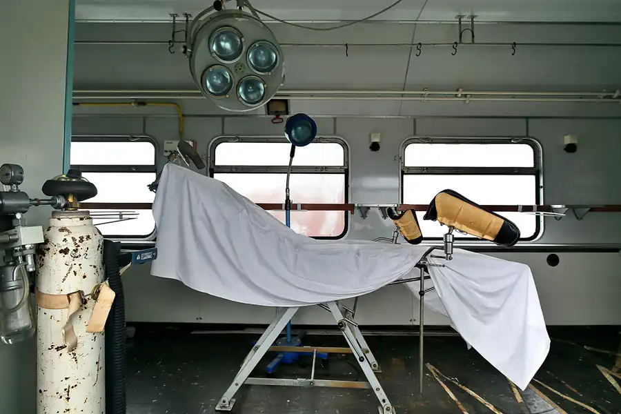 114 | 2020 | Stassfurt | Bahnbetriebswerk Stassfurt – Katastrophenzug der Deutschen Reichsbahn – K9-Zug | © carsten riede fotografie