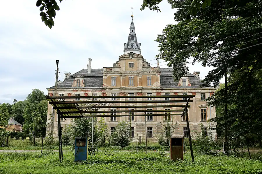 097 | 2020 | Roztoka | Pałac W Roztoce – Schloss Rohnstock | © carsten riede fotografie