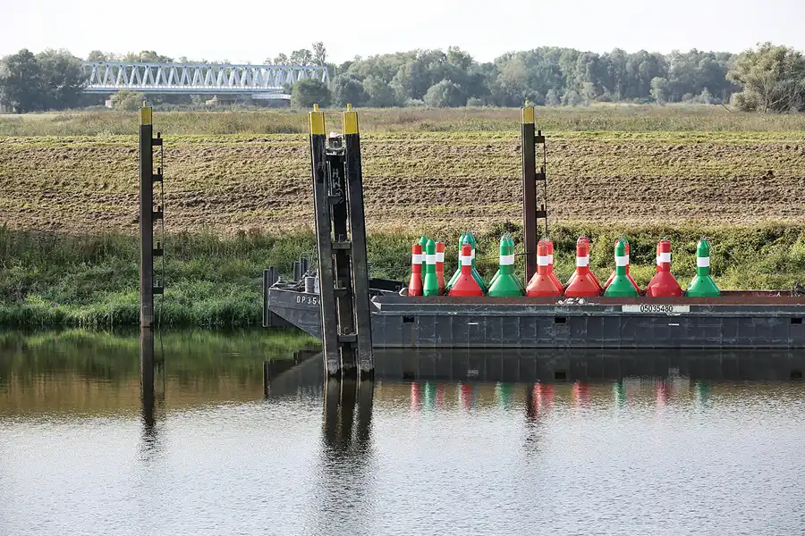 047 | 2020 | Wittenberge | Stadthafen | © carsten riede fotografie