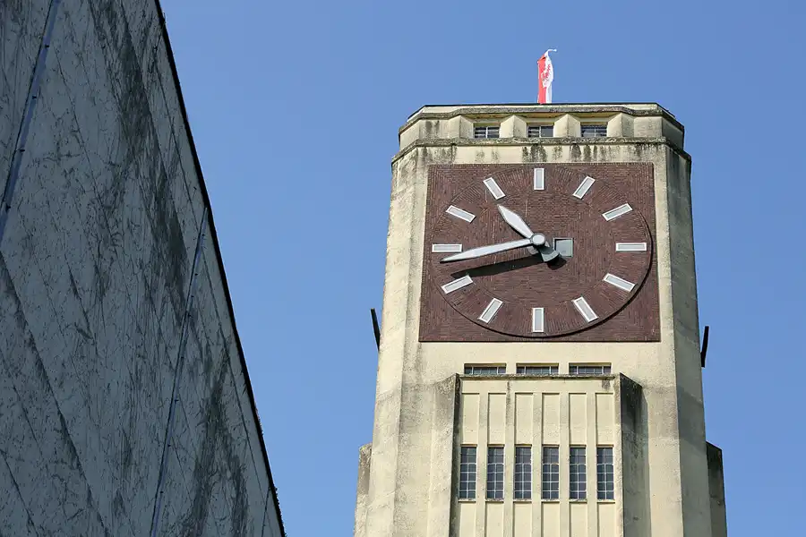 078 | 2020 | Wittenberge | Veritas Park – Uhrenturm | © carsten riede fotografie
