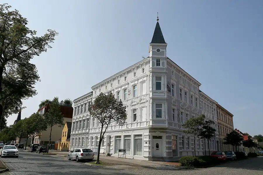 094 | 2020 | Wittenberge | Hotel Haus Singer | © carsten riede fotografie