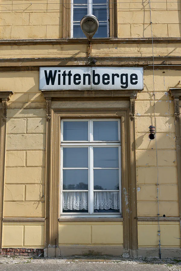 113 | 2020 | Wittenberge | Bahnhof | © carsten riede fotografie