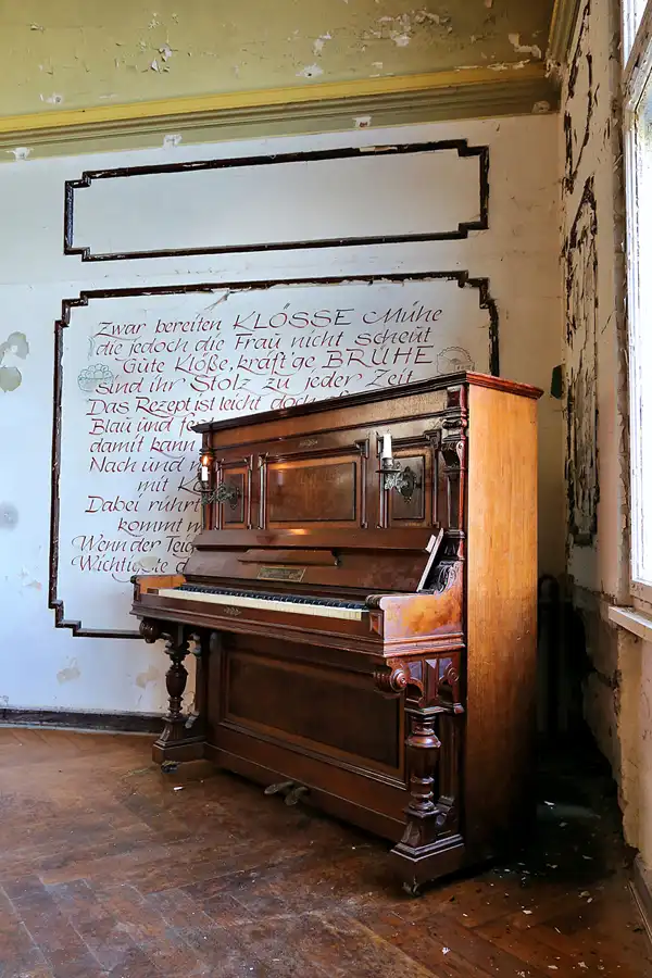 011 | 2020 | Bad Blankenburg | Sanatorium Schwarzeck | © carsten riede fotografie