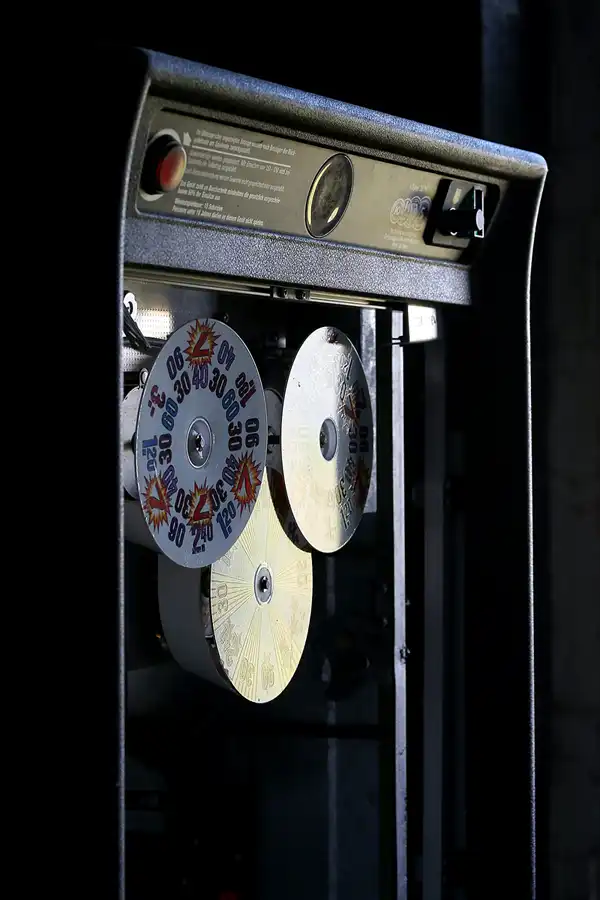 055 | 2020 | Bad Blankenburg | Sanatorium Schwarzeck | © carsten riede fotografie