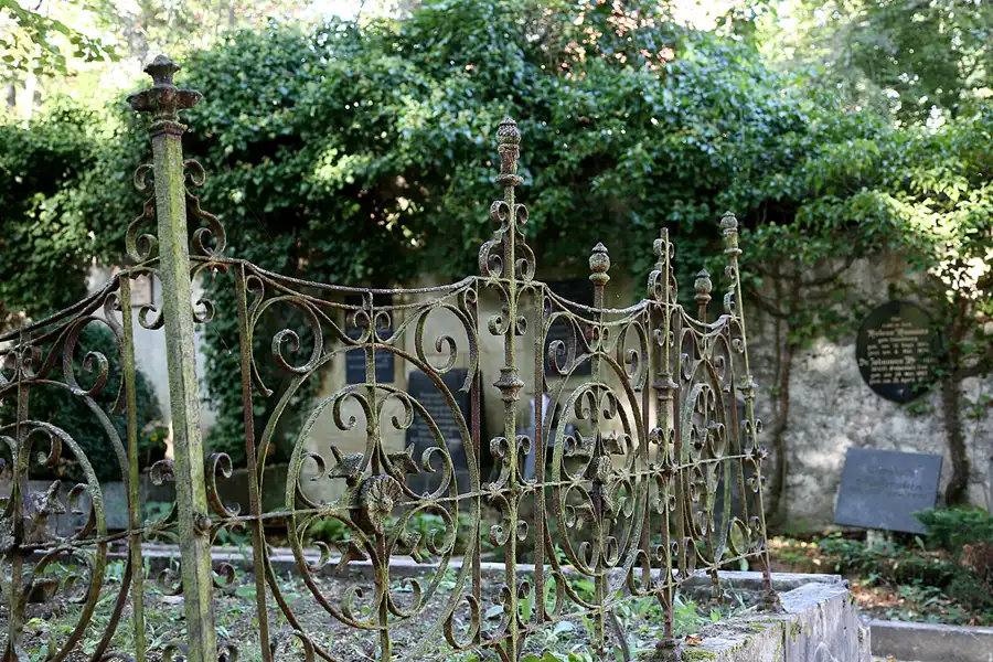 056 | 2020 | Weimar | Historischer Friedhof | © carsten riede fotografie