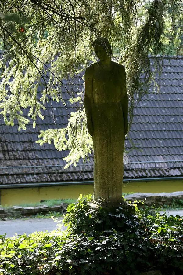 065 | 2020 | Weimar | Historischer Friedhof | © carsten riede fotografie