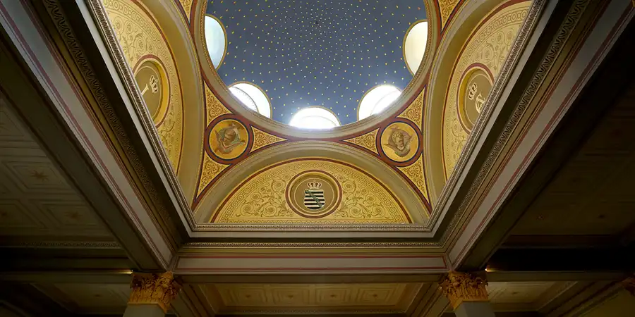 079 | 2020 | Weimar | Historischer Friedhof – Fürstengruft | © carsten riede fotografie