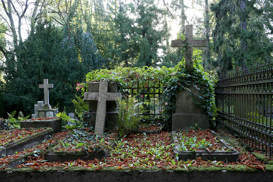 018 | 2020 | Weimar | Historischer Friedhof | © carsten riede fotografie