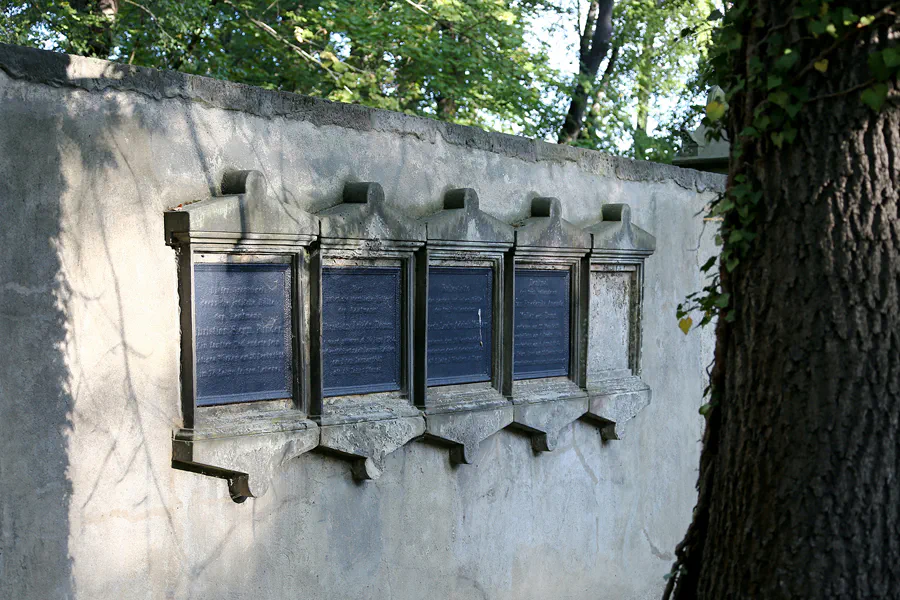 042 | 2020 | Weimar | Historischer Friedhof | © carsten riede fotografie