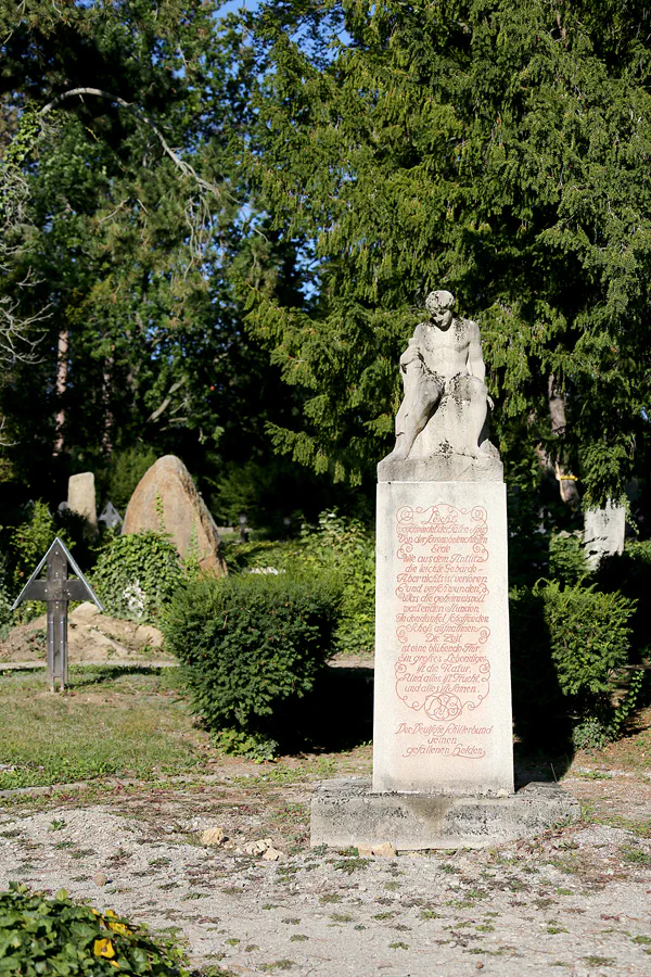 061 | 2020 | Weimar | Historischer Friedhof | © carsten riede fotografie