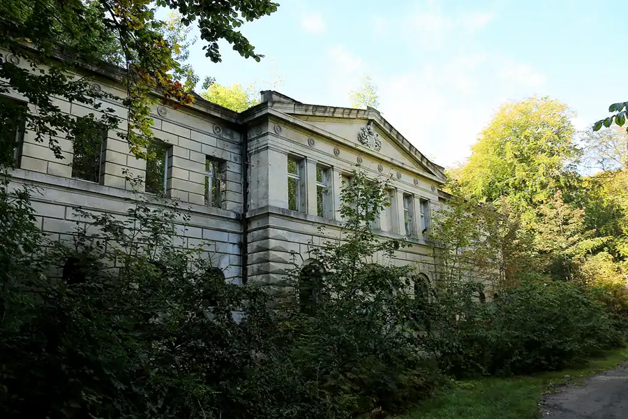 103 | 2020 | Sassnitz | Schloss Dwasieden | © carsten riede fotografie