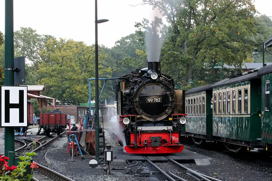 126 | 2020 | Göhren | Bahnhof – Rasender Roland | © carsten riede fotografie