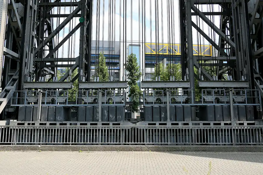 080 | 2021 | Niederfinow | Schiffshebewerk | © carsten riede fotografie