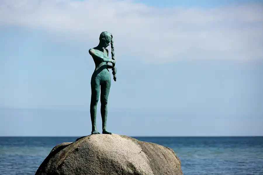 237 | 2021 | Sellin | Skulptur Kaysa | © carsten riede fotografie