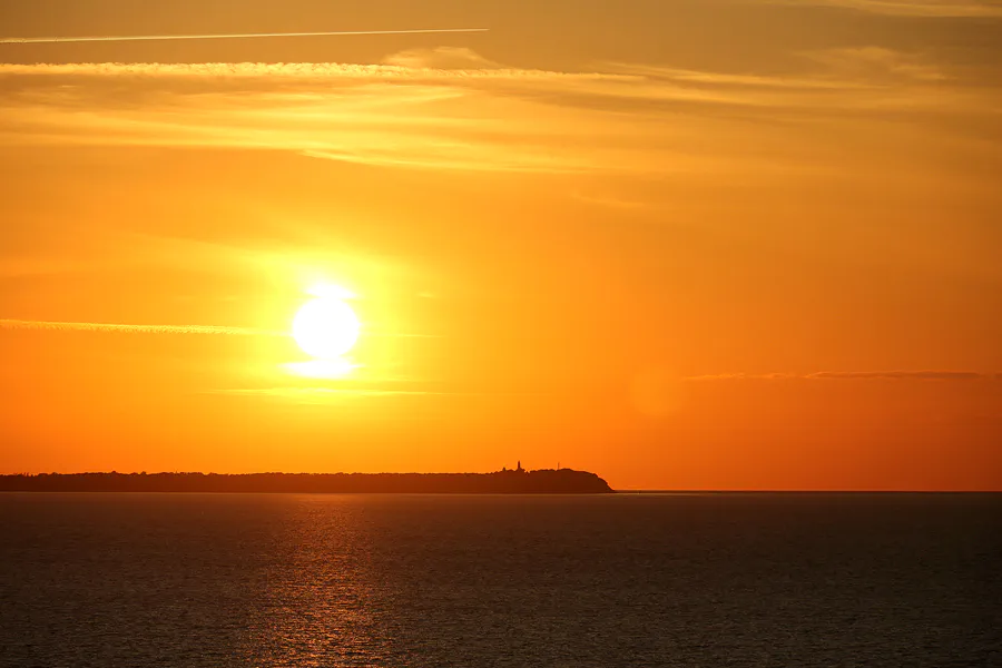067 | 2021 | Lohme | Sonnenuntergang am Kap Arkona | 2021-06-15 – 21:28 | T minus 17 Minuten | © carsten riede fotografie