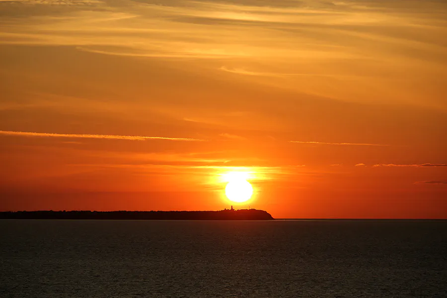 069 | 2021 | Lohme | Sonnenuntergang am Kap Arkona | 2021-06-15 – 21:37 | T minus 8 Minuten | © carsten riede fotografie