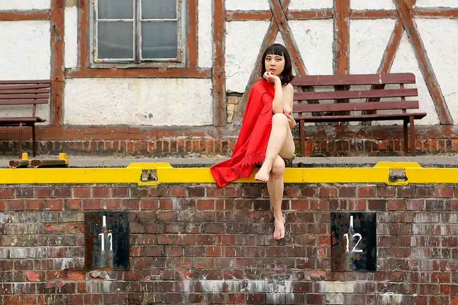 133 | 2021 | Arnstadt | Bahnbetriebswerk Arnstadt – Model Yuli Hung | © carsten riede fotografie