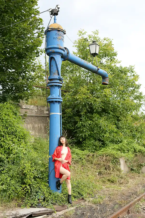 151 | 2021 | Arnstadt | Bahnbetriebswerk Arnstadt – Model Yuli Hung | © carsten riede fotografie