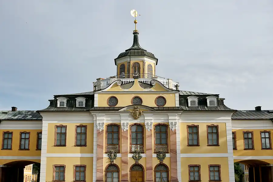 002 | 2021 | Weimar | Schlosspark Belvedere – Schloss Belvedere | © carsten riede fotografie
