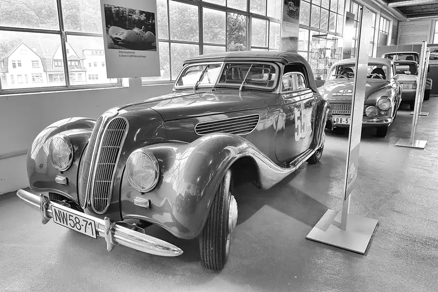 027 | 2021 | Eisenach | Automobile Welt | © carsten riede fotografie