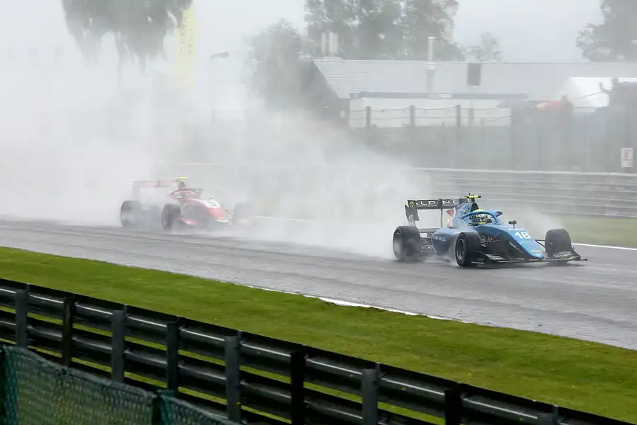 015 | 2021 | Spa-Francorchamps | FIA Formula 3 | Dallara-Mecachrome G319 | Trident | Clement Novalak + Dallara-Mecachrome G319 | MP Motorsport | Caio Collet | © carsten riede fotografie