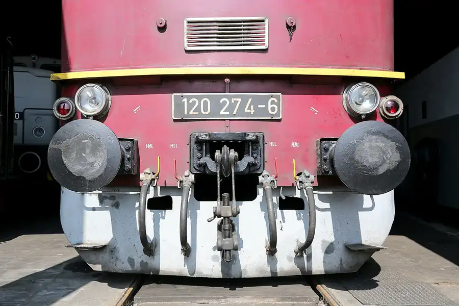 090 | 2021 | Arnstadt | Bahnbetriebswerk Arnstadt – Lokschuppen | © carsten riede fotografie