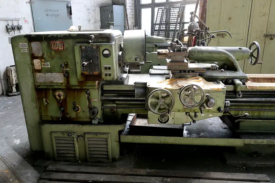 094 | 2021 | Arnstadt | Bahnbetriebswerk Arnstadt – Lokschuppen | © carsten riede fotografie