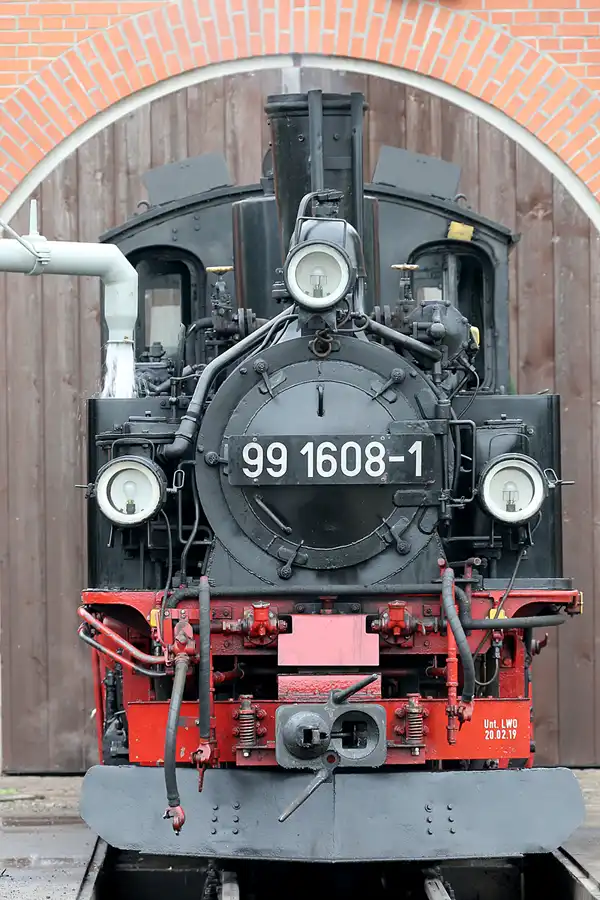 026 | 2021 | Mügeln | Bahnhof – Döllnitzbahn | © carsten riede fotografie