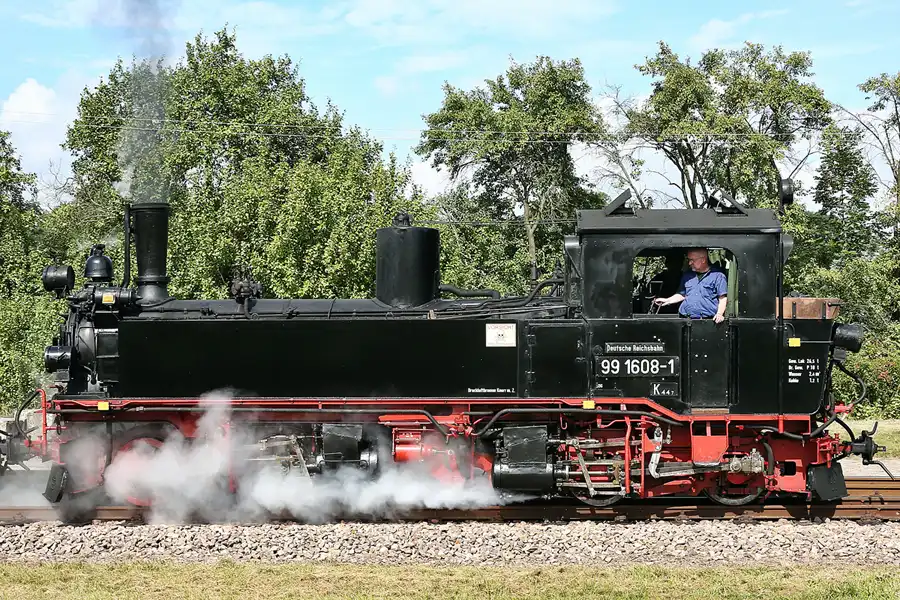 049 | 2021 | Mügeln OT Nebitzschen | Bahnhof – Döllnitzbahn | © carsten riede fotografie