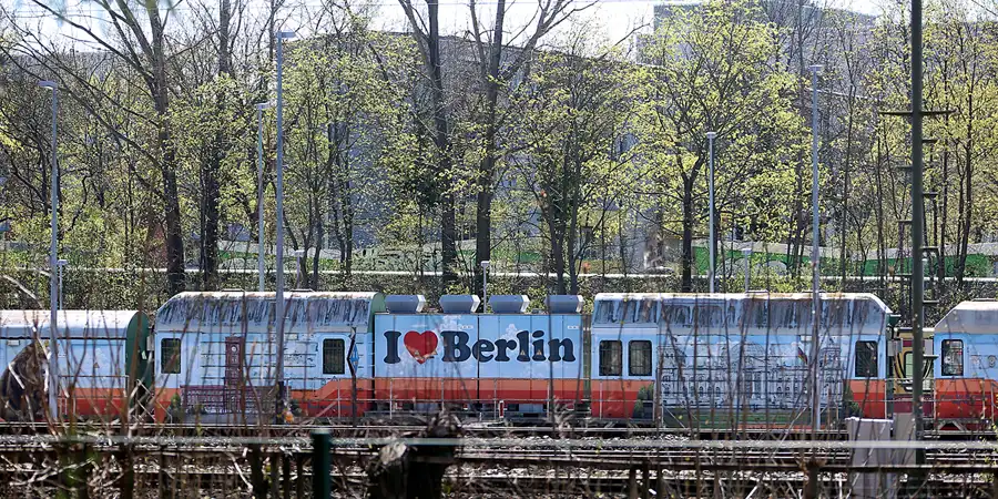 011 | 2022 | Berlin | © carsten riede fotografie
