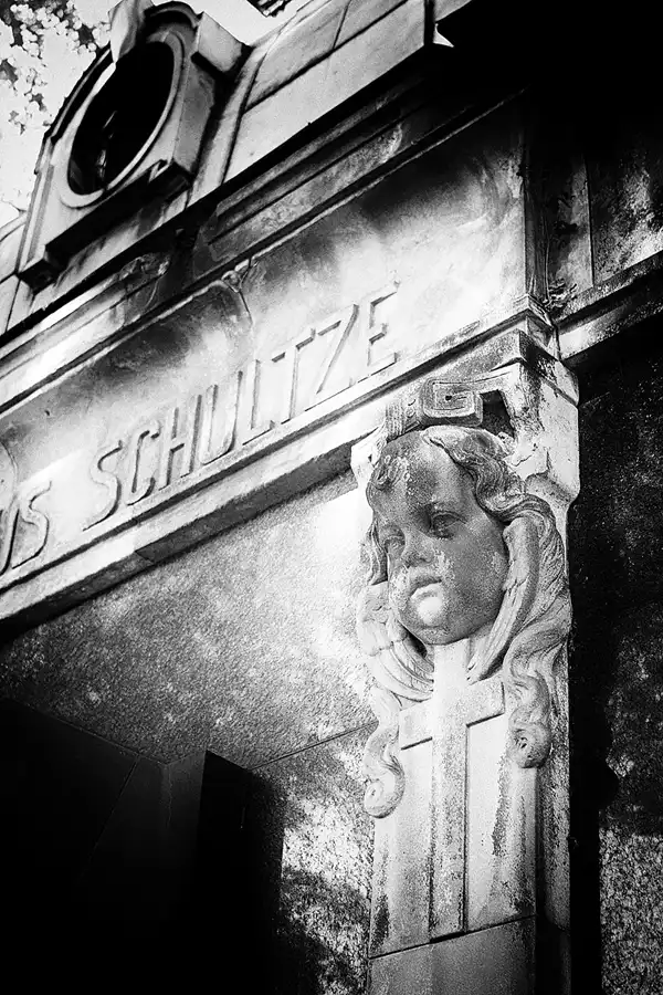 055 | 2022 | Berlin | Alter St.-Matthäus-Kirchhof | © carsten riede fotografie