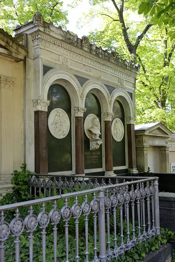 066 | 2022 | Berlin | Alter St.-Matthäus-Kirchhof | © carsten riede fotografie