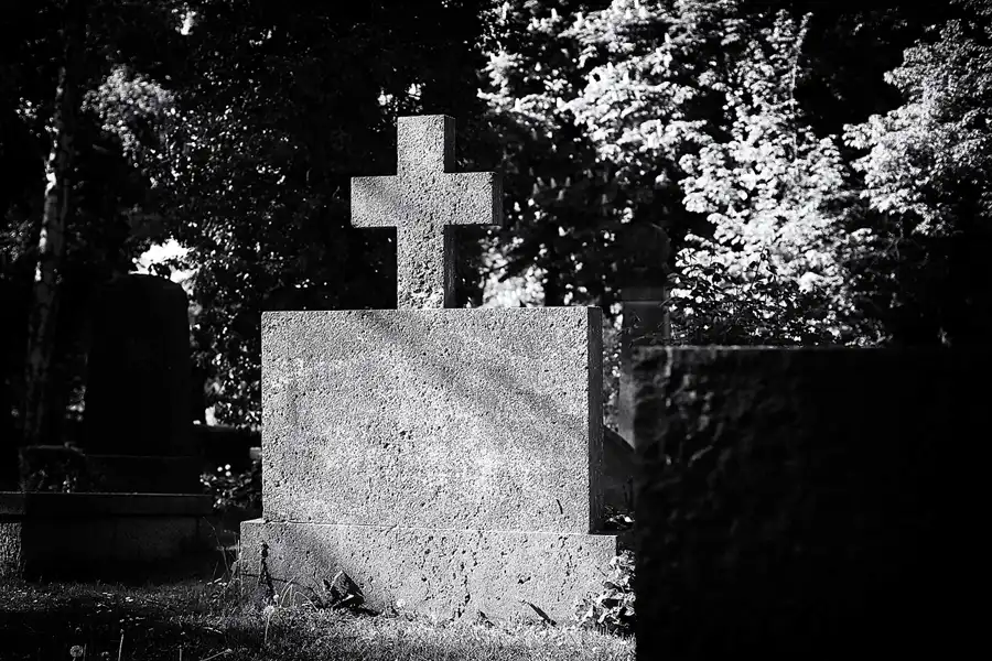 082 | 2022 | Berlin | Alter St.-Matthäus-Kirchhof | © carsten riede fotografie