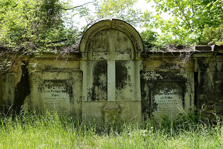 031 | 2022 | Dresden | Alter Annenfriedhof | © carsten riede fotografie
