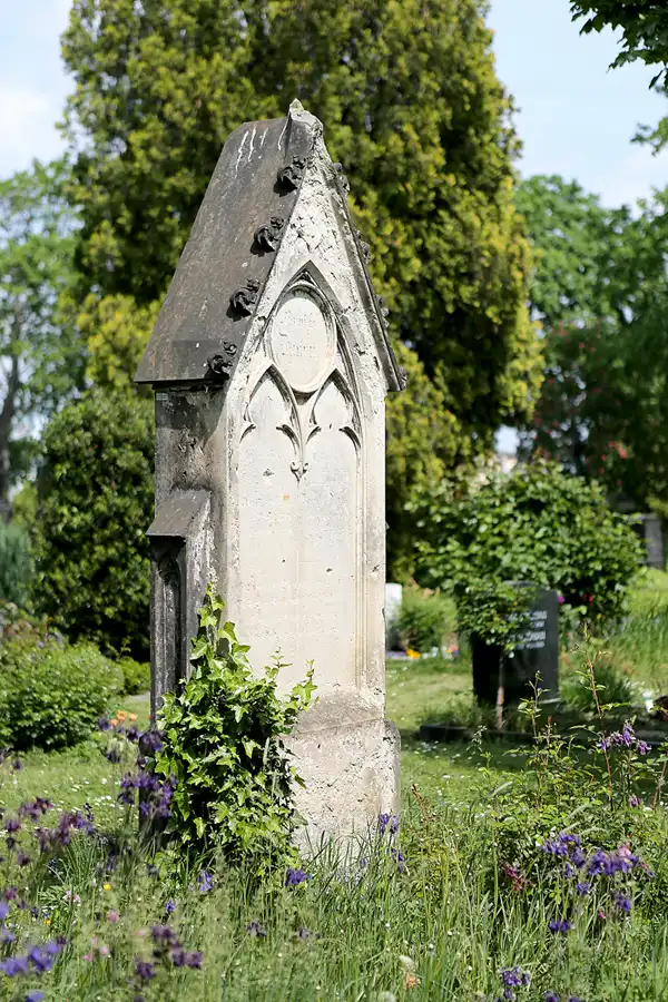 082 | 2022 | Dresden | Alter Annenfriedhof | © carsten riede fotografie