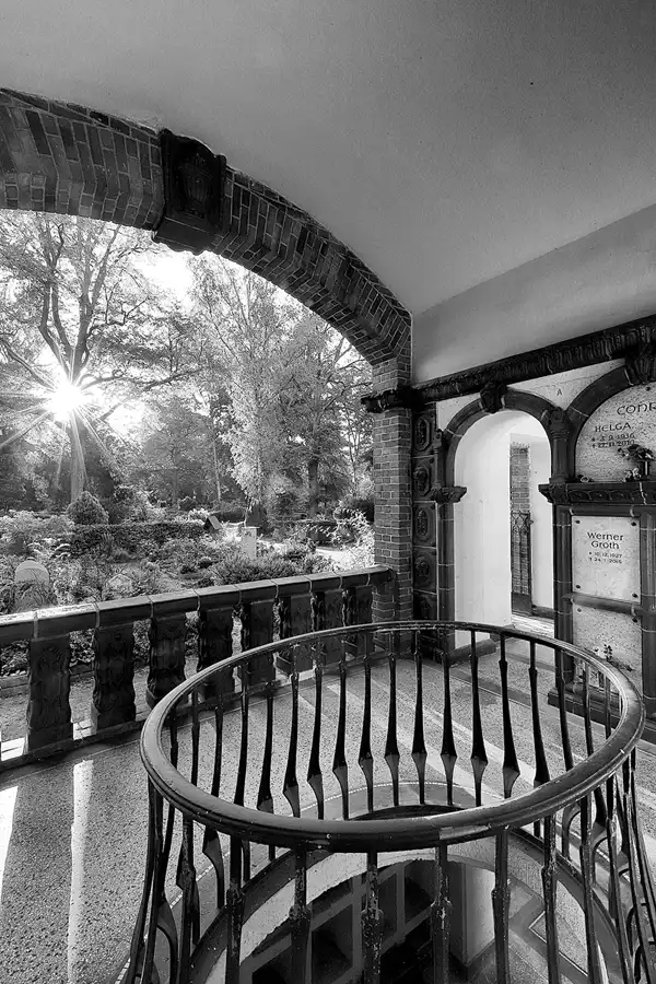 015 | 2022 | Berlin | Friedhof Schöneberg III Stubenrauchstrasse – Columbarium | © carsten riede fotografie