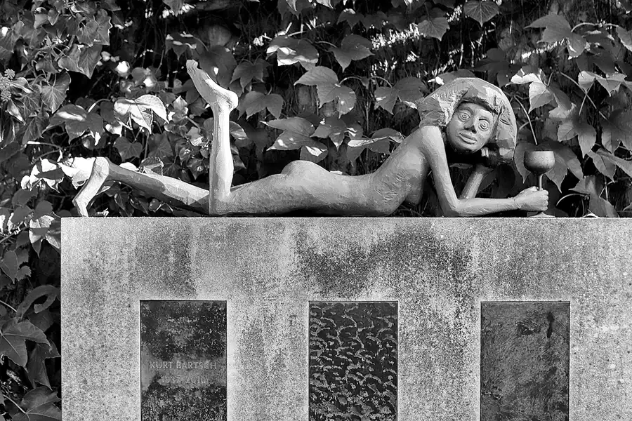 044 | 2022 | Berlin | Friedhof Schöneberg III Stubenrauchstrasse | © carsten riede fotografie