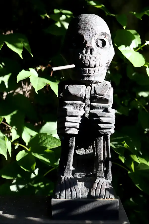 049 | 2022 | Berlin | Friedhof Schöneberg III Stubenrauchstrasse | © carsten riede fotografie