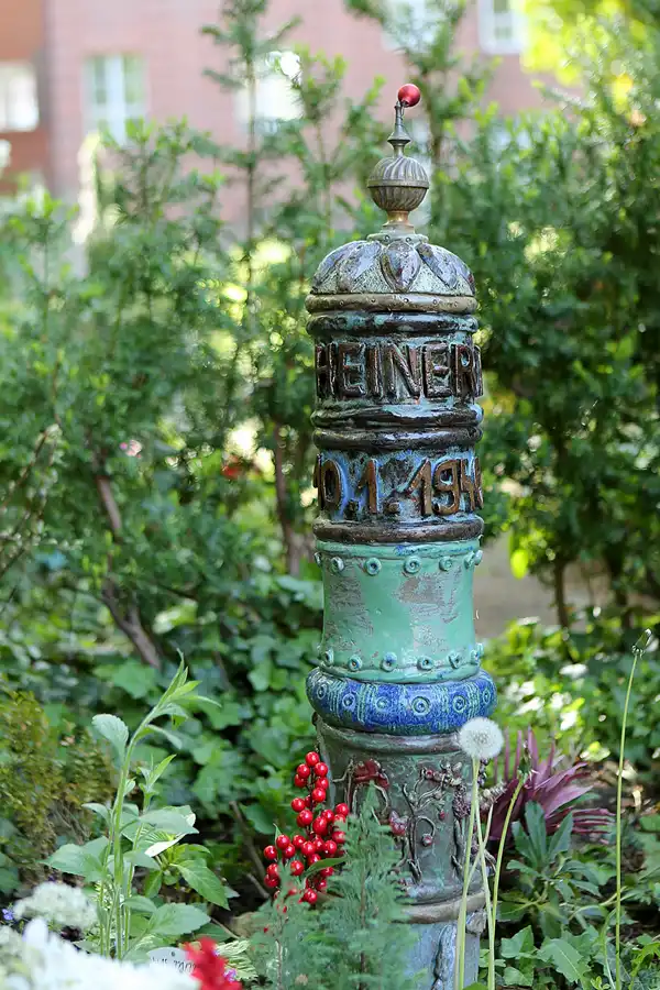 059 | 2022 | Berlin | Friedhof Schöneberg III Stubenrauchstrasse | © carsten riede fotografie