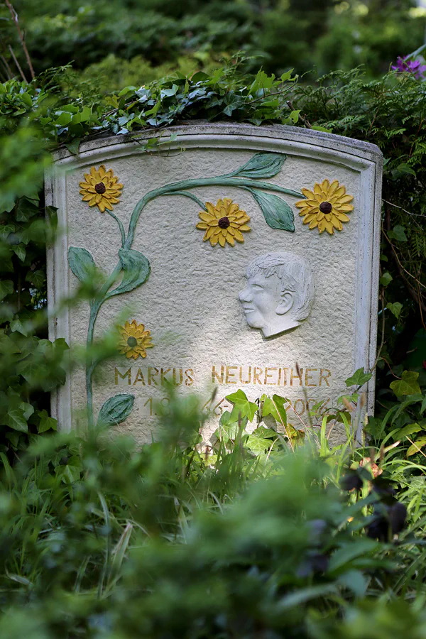060 | 2022 | Berlin | Friedhof Schöneberg III Stubenrauchstrasse | © carsten riede fotografie