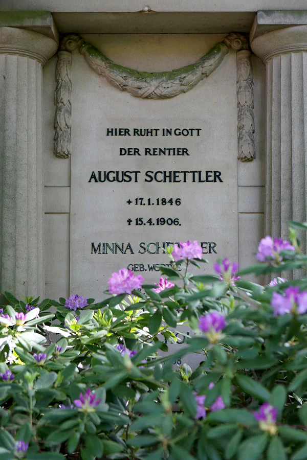 062 | 2022 | Berlin | Friedhof Schöneberg III Stubenrauchstrasse | © carsten riede fotografie