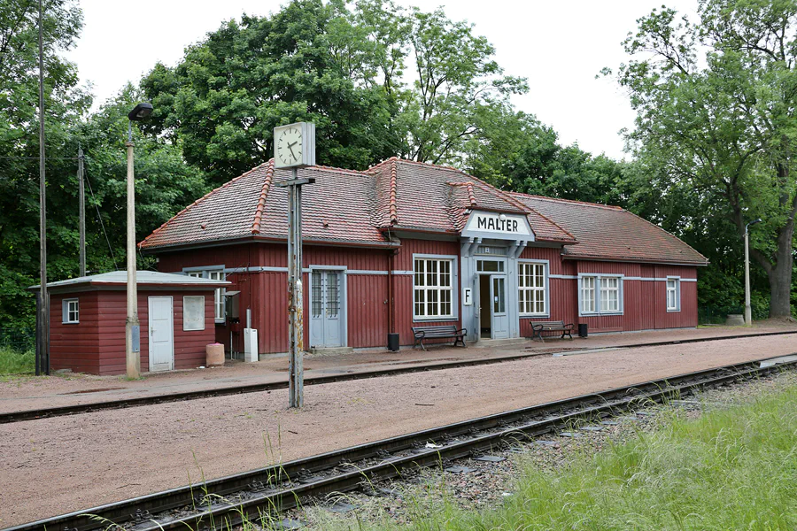 031 | 2022 | Malter | Bahnhof – Weisseritztalbahn | © carsten riede fotografie