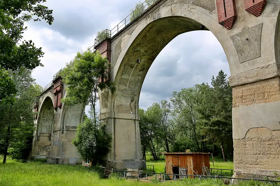 071 | 2022 | Langenleuba-Niederhain | Heidelbachbrücke | © carsten riede fotografie