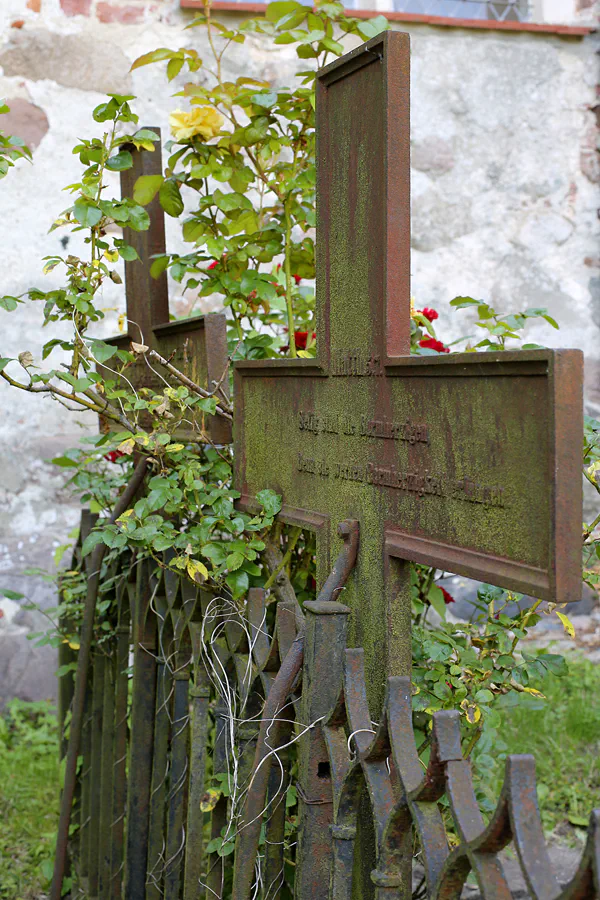 038 | 2022 | Altenkirchen | Friedhof | © carsten riede fotografie