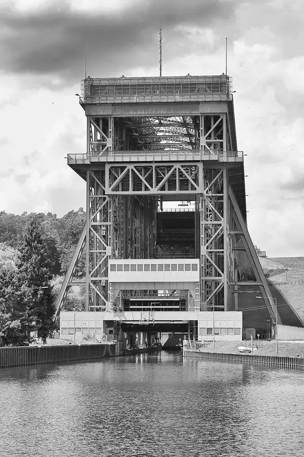 003 | 2022 | Niederfinow | Schiffshebewerk | © carsten riede fotografie
