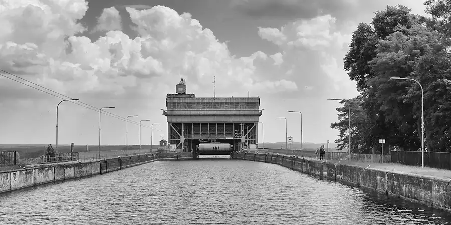 023 | 2022 | Niederfinow | Schiffshebewerk | © carsten riede fotografie