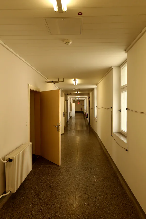 052 | 2022 | Berlin | Das Haftkrankenhaus in der Untersuchungshaftanstalt des Ministeriums für Staatssicherheit der DDR (MfS) Hohenschönhausen | © carsten riede fotografie